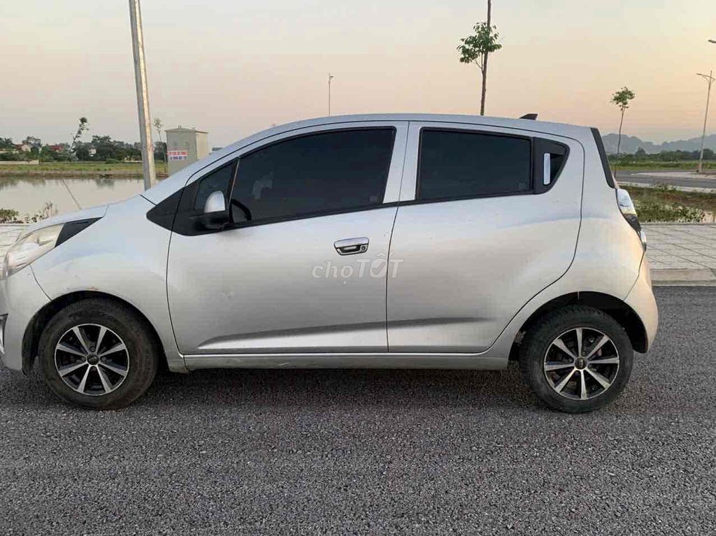 Spark 2011 số tđ muốn đổi xe số sàn. Mua bán Ô tô tại Huyện Đông Sơn Thanh Hóa được đăng bởi Xe cũ Thanh Hoá hình 1