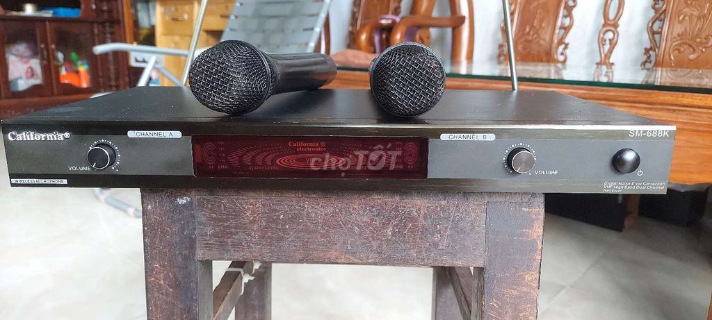 micro không dây california . Mua bán Tivi, Âm thanh tại Quận 12 Tp Hồ Chí Minh được đăng bởi Thanh lý hình 1
