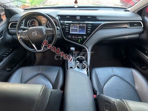 Toyota Camry 2.5Q 2021. Mua bán Ô tô tại Quận Đống Đa Hà Nội được đăng bởi Đông hình 3