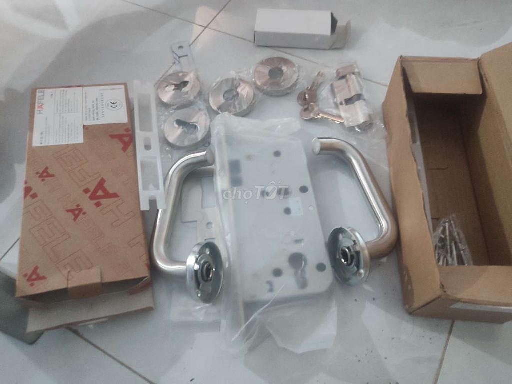 Full bộ khoá  HAFELE  mới 100% nguyên hộp. Mua bán Nội thất, đồ gia dụng khác tại Thành phố Biên Hòa Đồng Nai được đăng bởi Việc Làm PAK hình 1