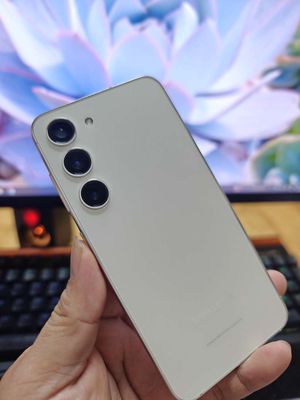 Samsung S23 hàn bản 512 GB nhỏ gọn đẹp. Mua bán Điện thoại tại Thành phố Buôn Ma Thuột Đắk Lắk được đăng bởi Phúc Khang Mobile