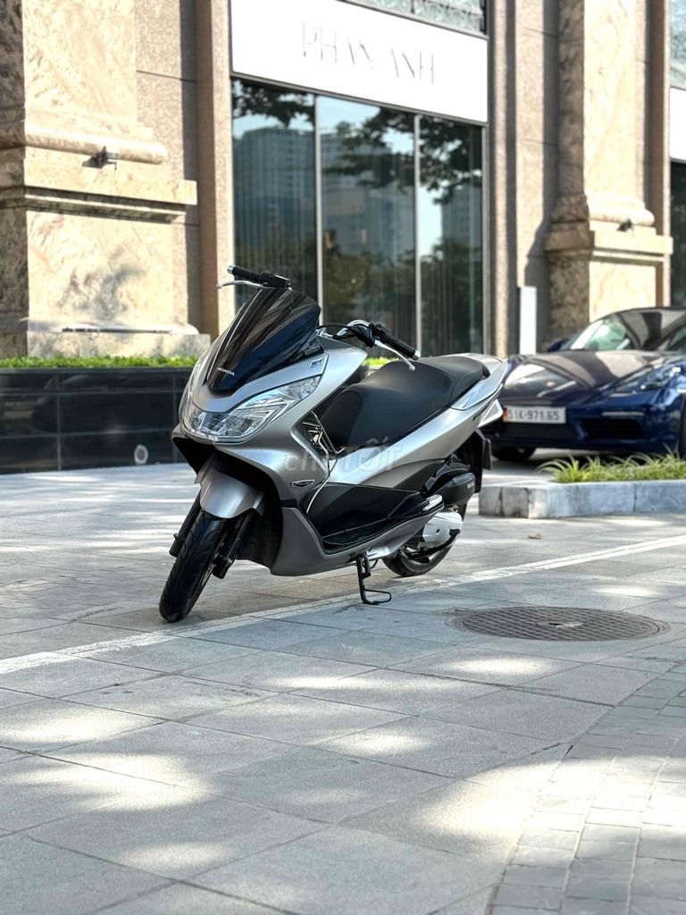 Honda PCX125 Classic 2015 Bạc Nhám Đẹp Nguyên. Mua bán Xe máy tại Quận Ba Đình Hà Nội được đăng bởi Xe Máy Nam Thi hình 12