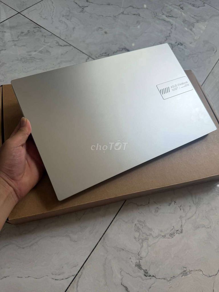 Asus Vivobook E150 16GB/512GB BH 04.2028. Mua bán Laptop tại Quận Tân Phú Tp Hồ Chí Minh được đăng bởi LUCKY SHOP hình 1
