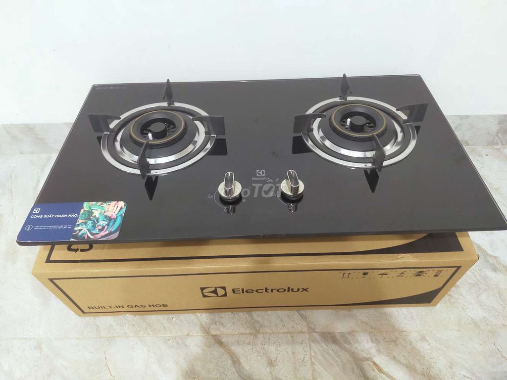Bếp gas âm Electrolux Kính cường lực Đen. Mua bán Bếp, lò, đồ điện nhà bếp tại Quận Cẩm Lệ Đà Nẵng được đăng bởi Bùi Văn Thái  hình 1