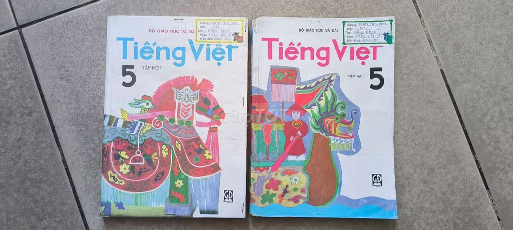 2 quyển tiếng việt 5 in 2003