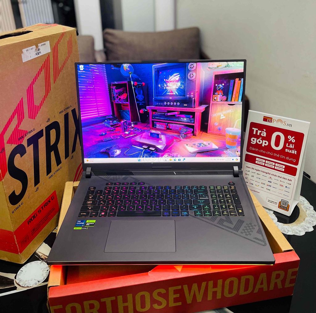 ROG Strix G18 G814JI I7-13650HX/RTX 4070/18" FHD