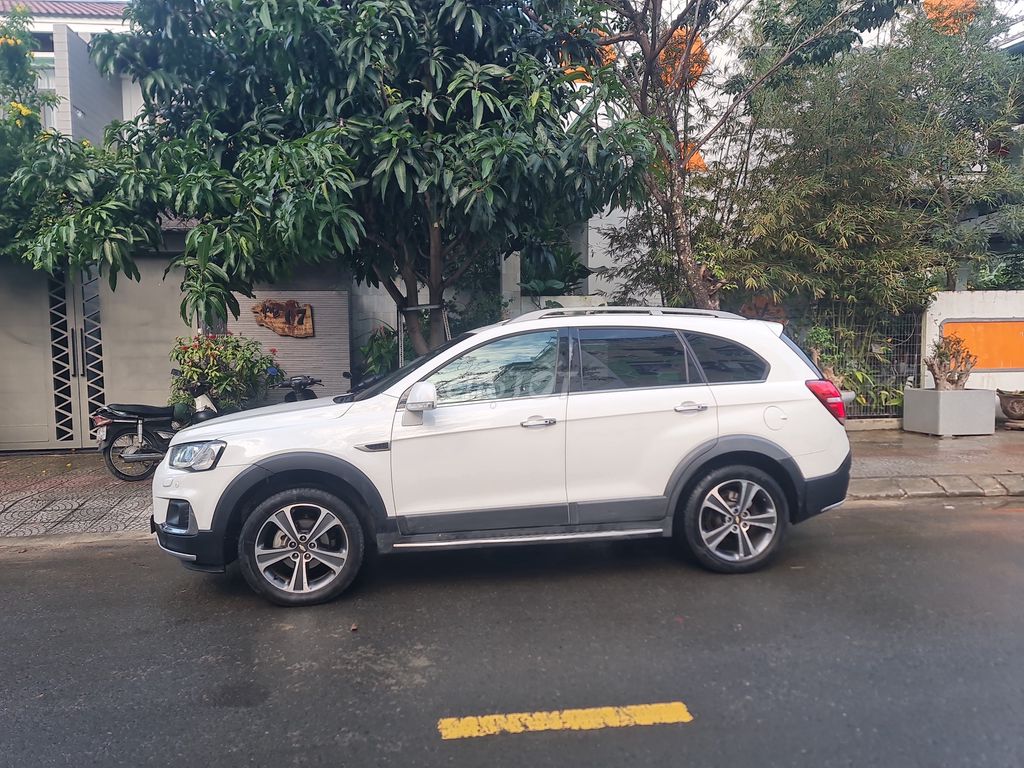 Chevrolet Captiva 2016 111858 km Trắng. Mua bán Ô tô tại Quận Hải Châu Đà Nẵng được đăng bởi Linh Tran hình 7