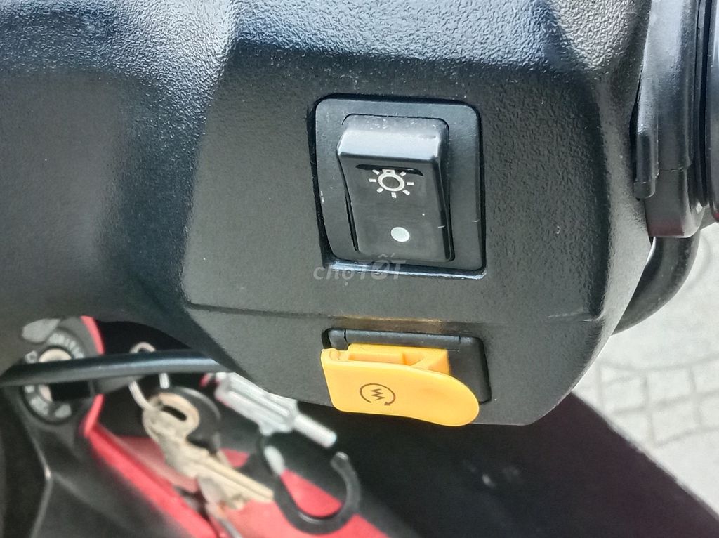 Xe máy 50cc chính chủ Quận Ba Đình -HN. Mua bán Xe máy tại Quận Ba Đình Hà Nội được đăng bởi Nguyen hq hình 10