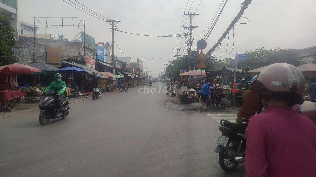 Bán đất ngay chợ Long Trường - Nguyễn Duy Trinh - DT : 54m2