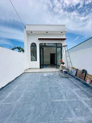 NHÀ MỚI XẤY XÁCH VALLI VÔ Ở. CÁCH KCN BÌNH MINH . VĨNH LONG 5 PHÚT. Mua bán nhà ở tại Thị xã Bình Minh Vĩnh Long được đăng bởi NHÀ ĐẤT  BÌNH MINH