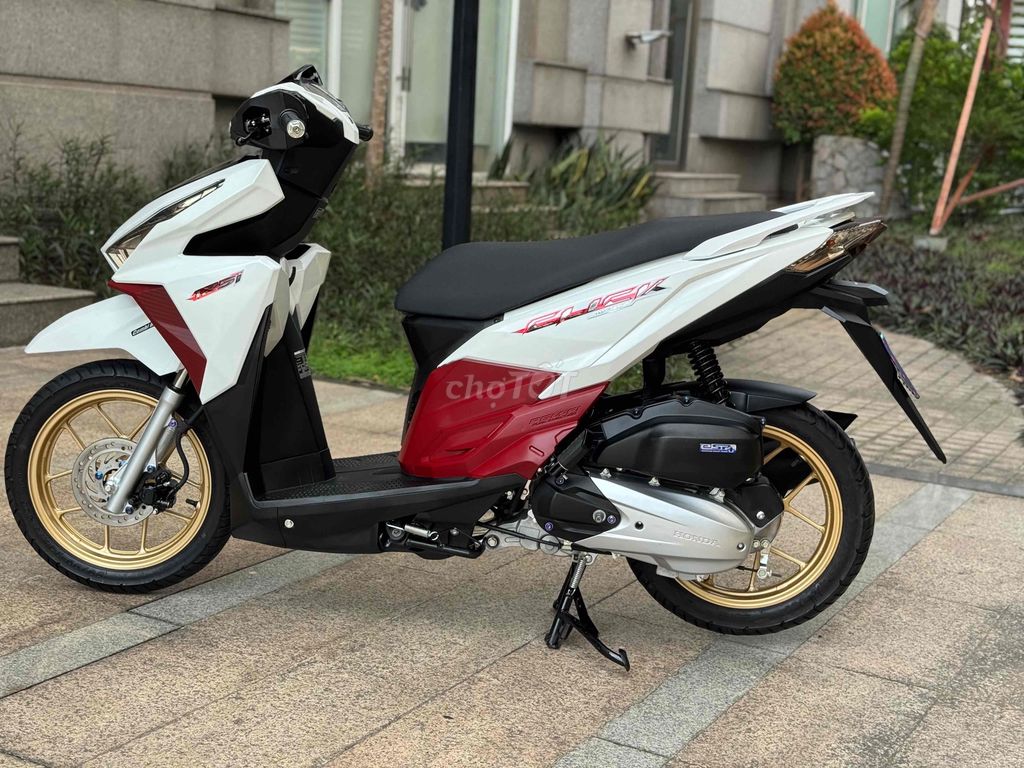 click thái 125i 2017 siêu bstp 9c bao góp noxau ok. Mua bán Xe máy tại Quận 11 Tp Hồ Chí Minh được đăng bởi Tống Phước minh hình 2