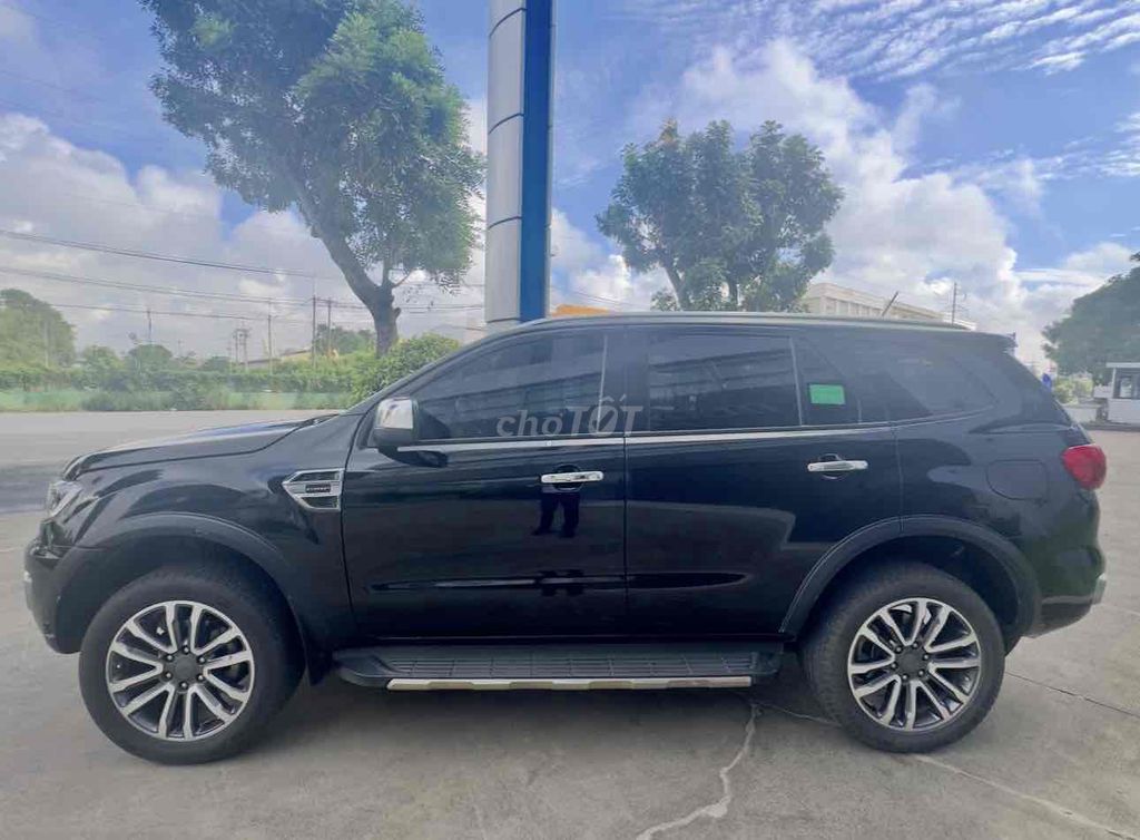 Ford Everest 4x2 Titanium 2.0 AT sx 2021. Mua bán Ô tô tại Quận 7 Tp Hồ Chí Minh được đăng bởi HUỲNH VŨ TÂN THUẬN FORD hình 7