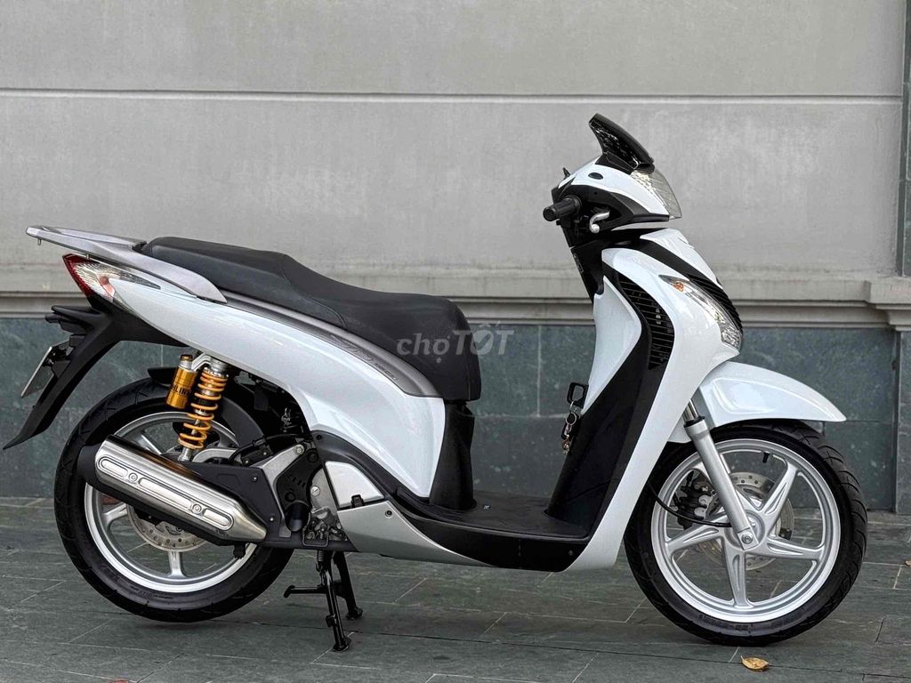 SH 150i BSVIP 2222 ( Chế Độ Cũ )😎. Mua bán Xe máy tại Thành phố Thủ Đức Tp Hồ Chí Minh được đăng bởi Vũ Vũ hình 5