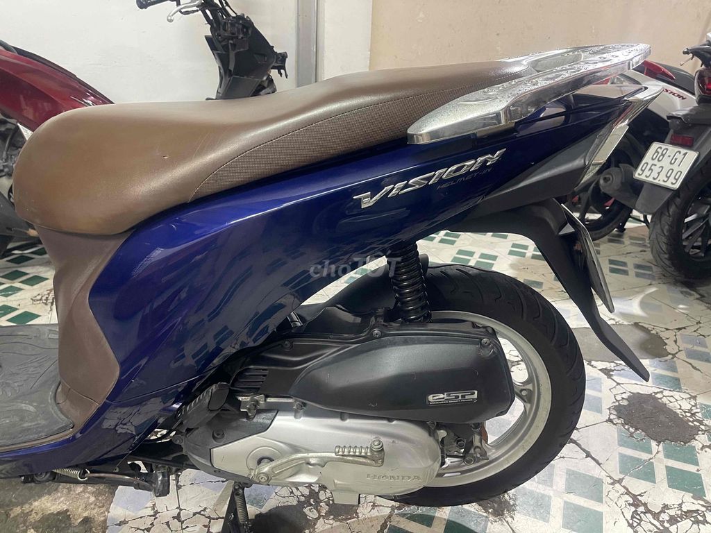 Honda Vision Xanh dương 36595 km. Mua bán Xe máy tại Huyện Hóc Môn Tp Hồ Chí Minh được đăng bởi Phạm chung hình 4