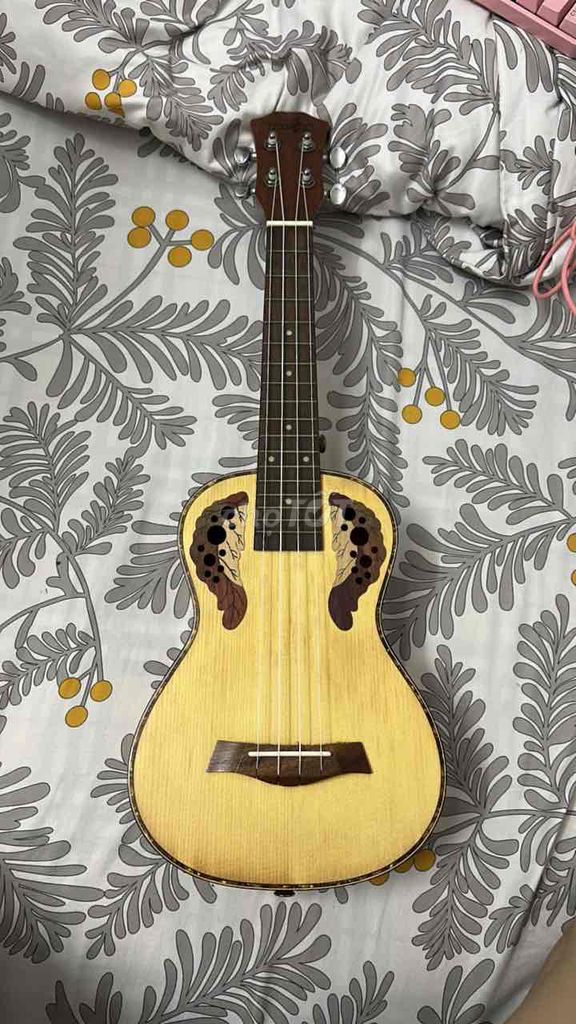Đàn Ukulele Vàng nhạt Mới. Mua bán Nhạc cụ tại Quận 5 Tp Hồ Chí Minh được đăng bởi Mun hình 1