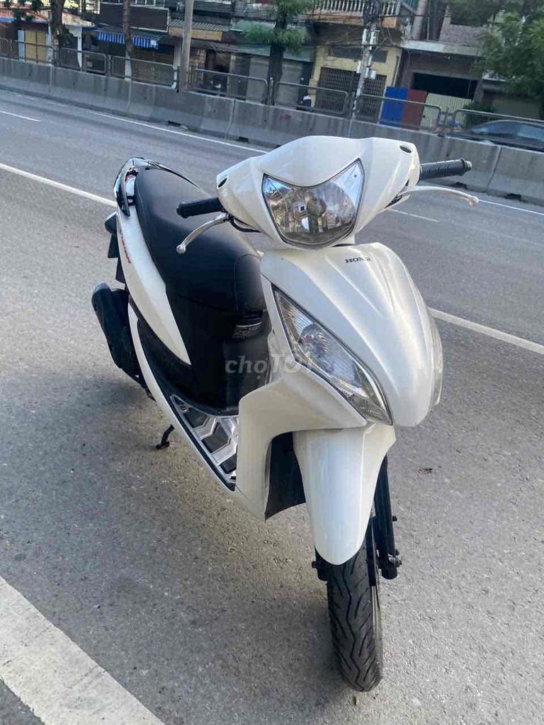 Honda vision đời cao zin đẹp như hình. Mua bán Xe máy tại Quận Hồng Bàng Hải Phòng được đăng bởi Ly  hình 5