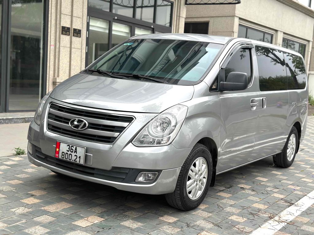 Hyundai Starex 2017 9 мест механика дизель