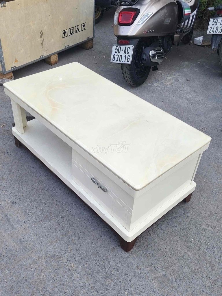 Bàn sofa mặt đá trắng kem. Mua bán Bàn ghế tại Quận 7 Tp Hồ Chí Minh được đăng bởi Ha Vi hình 1