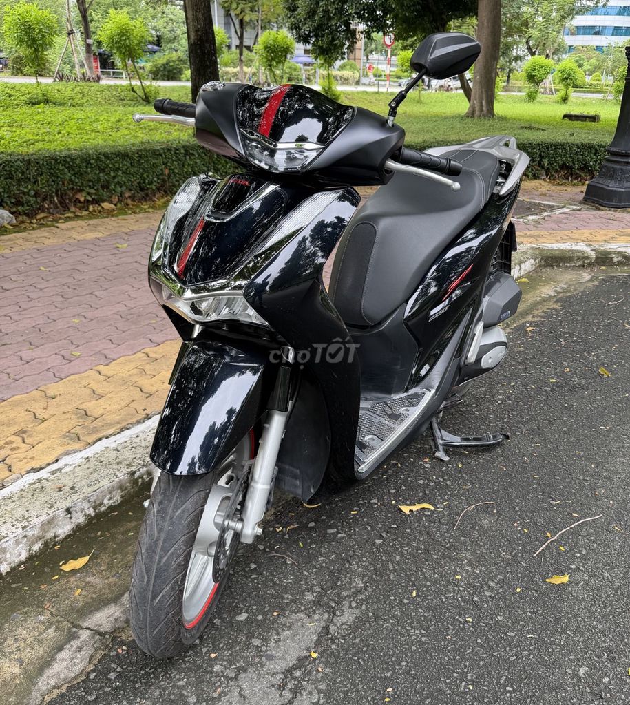 Хонда SH 125i 2022, 4 вала, CBS + HSTC, черная