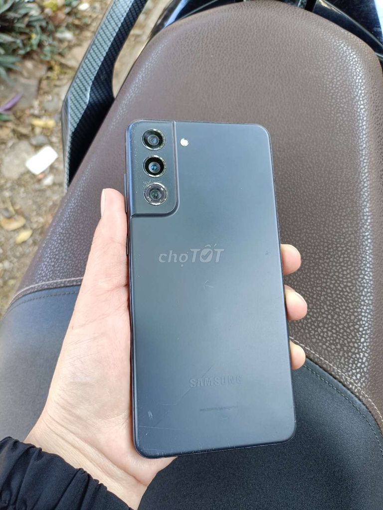 Samsung Galaxy S21 FE 5G ram 8/256. Mua bán Điện thoại tại Thành phố Buôn Ma Thuột Đắk Lắk được đăng bởi Cẩm Nhung hình 1