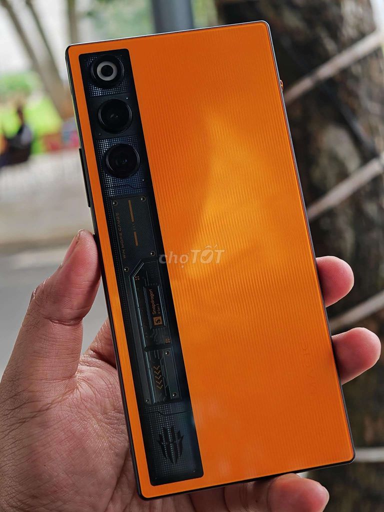 Redmagic 10 Air 256GB Vàng. Mua bán Điện thoại tại Thành phố Buôn Ma Thuột Đắk Lắk được đăng bởi Đình Lộc hình 1