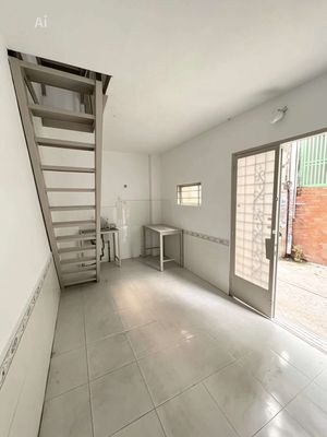 Cho thuê nhà 2pn2wc Nguyễn Hữu Cảnh gần q1
