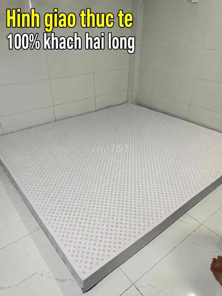 Nệm Vạn Thành Unique thiên nhiên 1m8x2m0, New 100%. Mua bán Giường, chăn ga gối nệm tại Thành phố Vũng Tàu Bà Rịa - Vũng Tàu được đăng bởi Nệm Vạn Thành hình 1