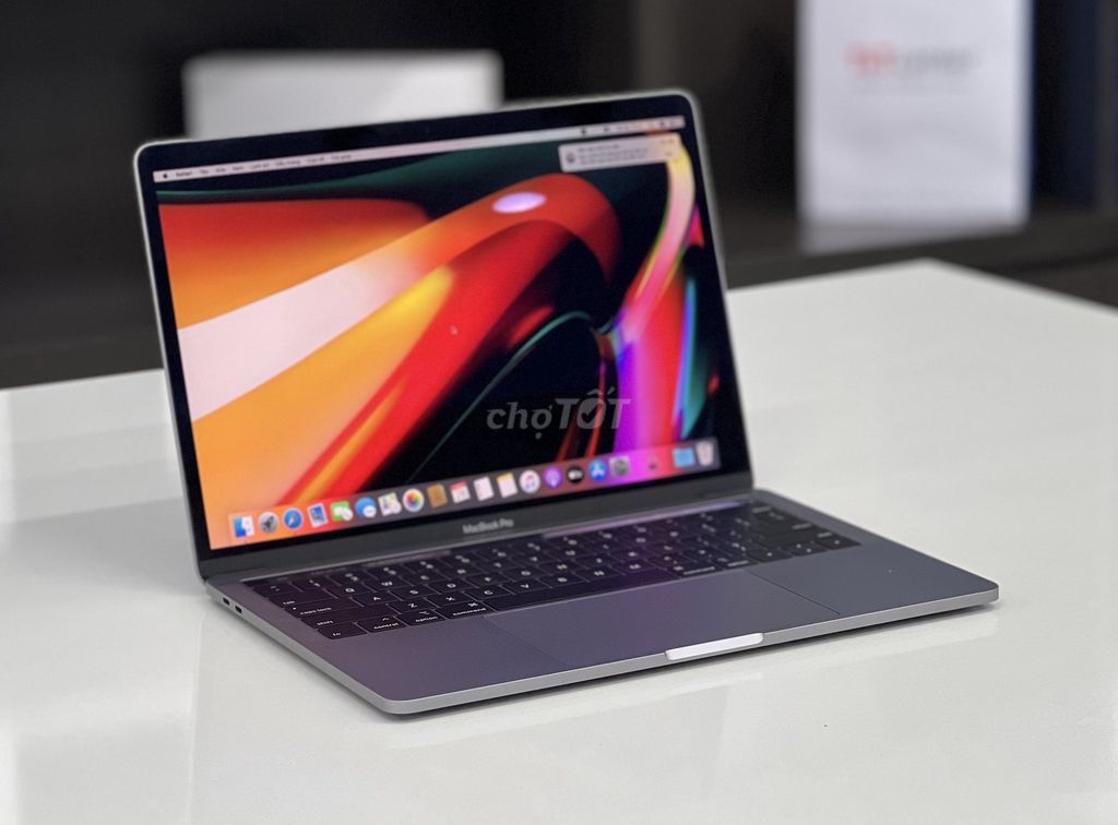 MacBook Pro 2017 - Máy Đẹp Dùng Mượt Mà Các Tác Vụ