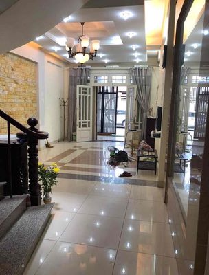 Rent · 3 bd · 72 м² · Quận 7, ул. Đường Số