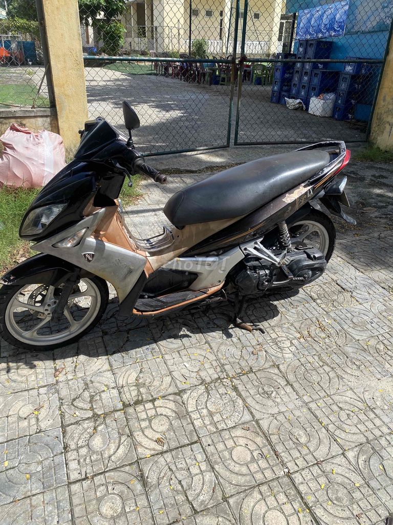 Novo Lx135 biển 60. Mua bán Xe máy tại Quận Liên Chiểu Đà Nẵng được đăng bởi Nhật Thắng hình 4