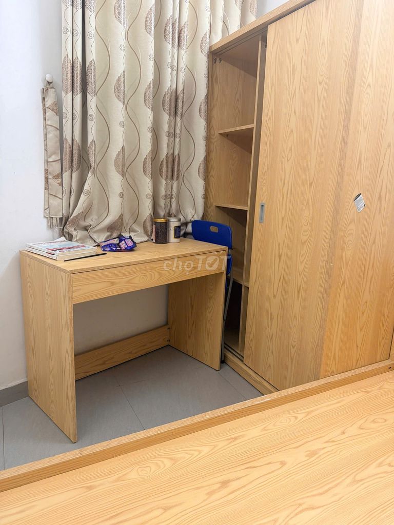 Giường Gỗ Vàng nhạt 85% mới. Mua bán Giường, chăn ga gối nệm tại Quận 1 Tp Hồ Chí Minh được đăng bởi YẾN BÙI hình 1