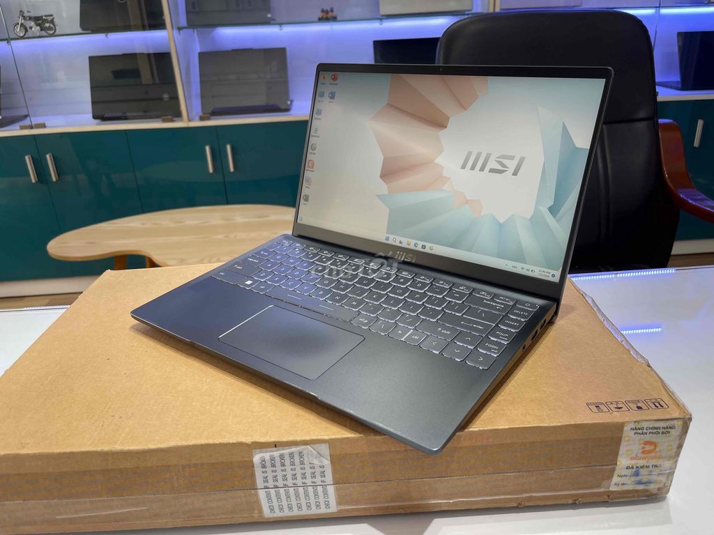 Laptop MSI Modern 14 B11MOU i3 1115G4/8GB/256GB. Mua bán Laptop tại Quận Ninh Kiều Cần Thơ được đăng bởi HOÀNG MAI STORE hình 1
