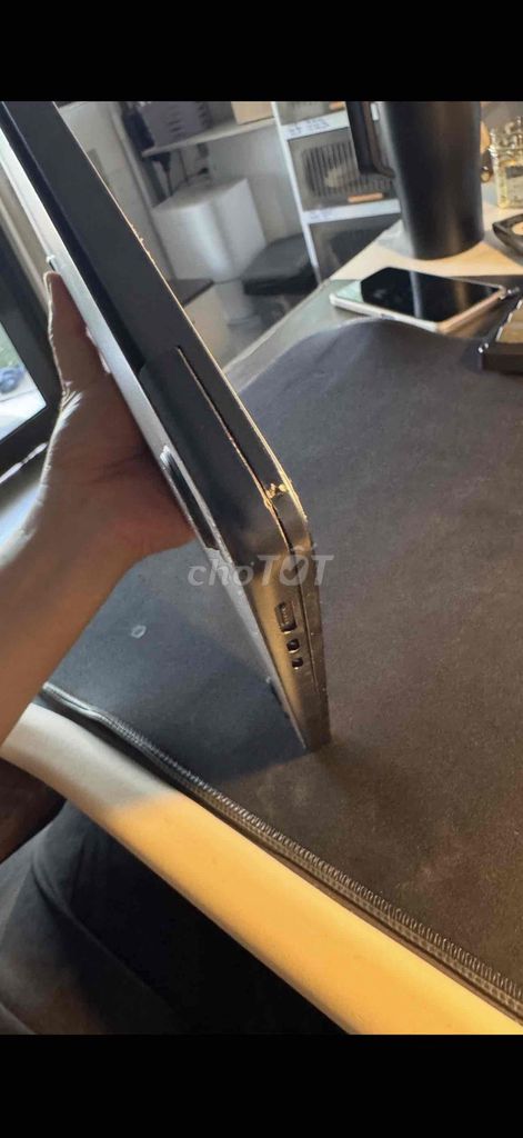 Apple MacBook Air M3 15.3 inch 8GB/256GB. Mua bán Laptop tại Quận 8 Tp Hồ Chí Minh được đăng bởi KathyMy hình 1