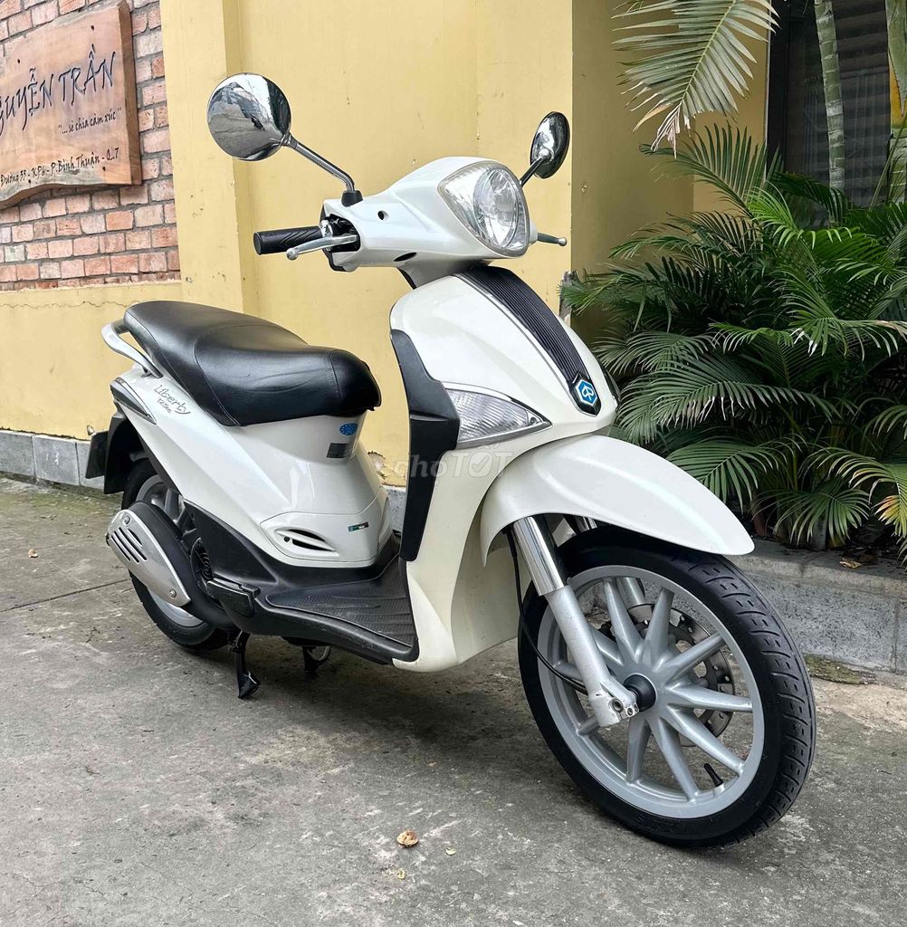 Liberty Fi đẹp, máy êm thì thầm bao vọt biển SG. Mua bán Xe máy tại Quận 8 Tp Hồ Chí Minh được đăng bởi Quân  hình 5