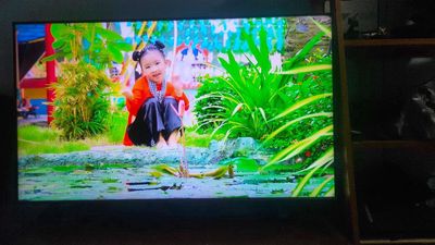 Smart tvi samsung 43in  yotube chạy nhanh mượt. Mua bán Tivi, Âm thanh tại Huyện Bình Chánh Tp Hồ Chí Minh được đăng bởi Pham vinh