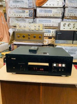 đầu CD TEAC 10 SE. Mua bán Tivi, Âm thanh tại Quận Hoàng Mai Hà Nội được đăng bởi Hà Anh