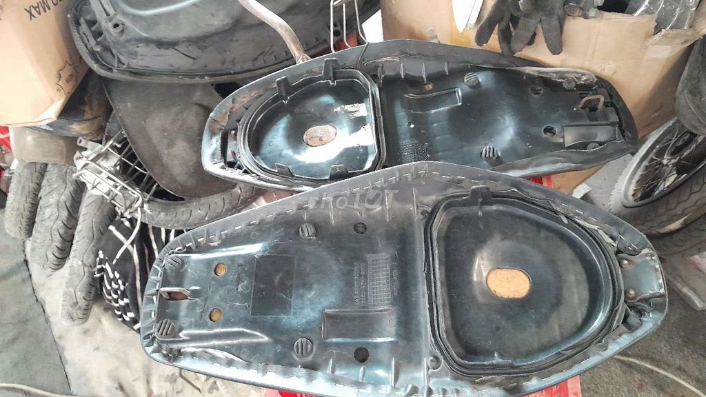 Yên xe Future Neo 125/2008 honda. Mua bán Phụ tùng xe tại Quận Bình Tân Tp Hồ Chí Minh được đăng bởi Bé Hằng  hình 1