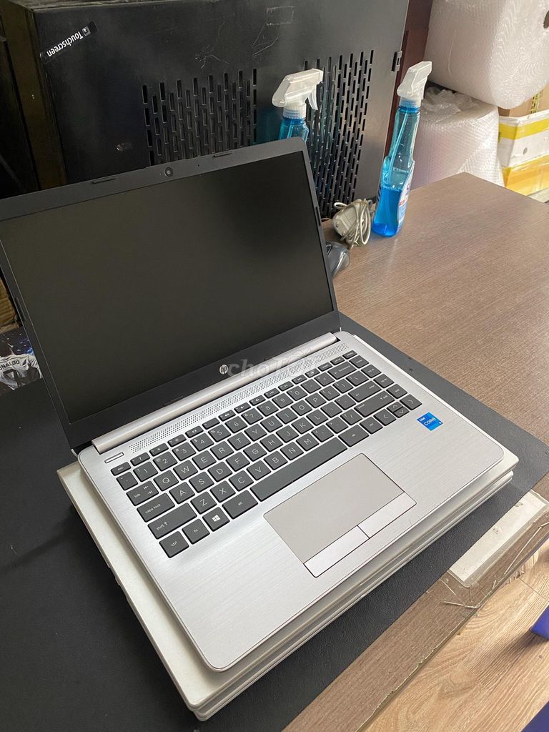 hp 14s i5 thế hệ 11_8g/512g