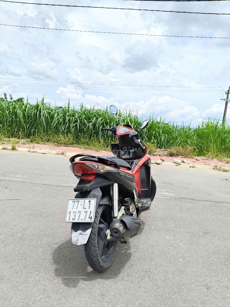 Bán Ari Blade Fi phun xăng điện tử 2012. Mua bán Xe máy tại Thị xã An Nhơn Bình Định được đăng bởi Tony Trần hình 5