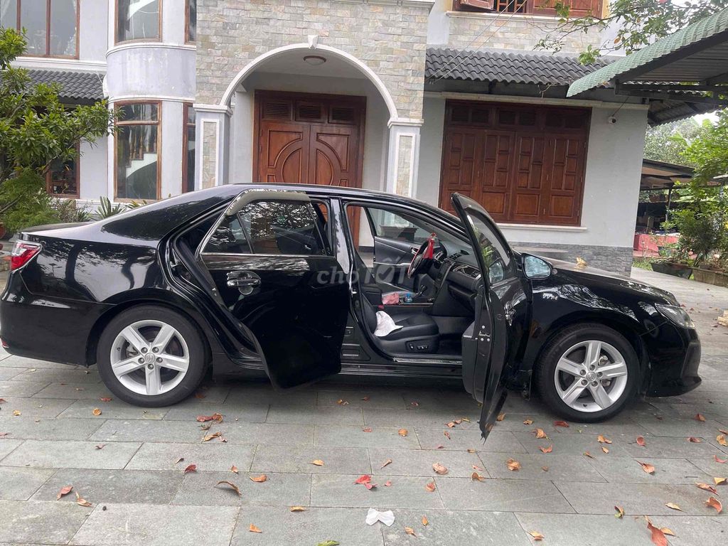 Toyota Camry 2018 2.5Q - 65000 km. Mua bán Ô tô tại Thành phố Thủ Dầu Một Bình Dương được đăng bởi Trần Phương Nhi hình 3