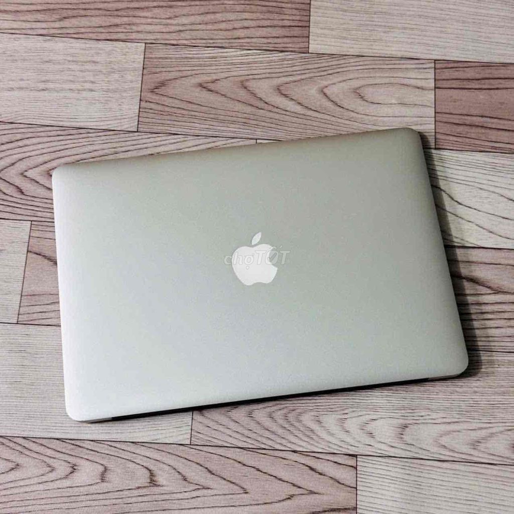 Apple Macbook Air 2017 8GB/256GB Bạc Đã sử dụng. Mua bán Laptop tại Quận Bình Tân Tp Hồ Chí Minh được đăng bởi TUẤN TONY hình 1