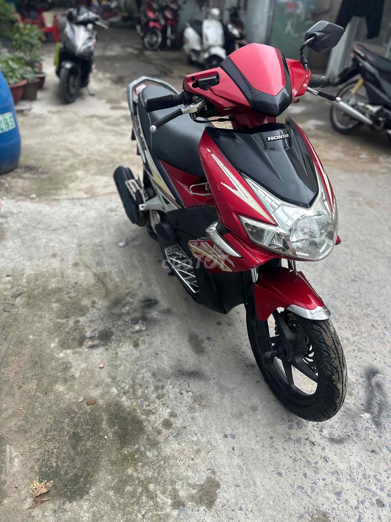 Honda Airblade 2009 Красный