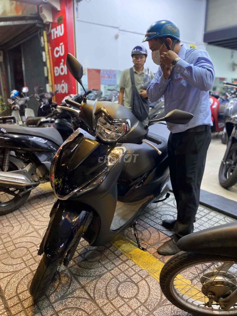 Honda Lead 125 ABS 2025 mới 100%