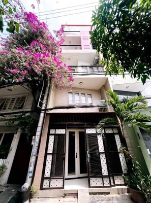 Rent · 3 bd · 48 м² · Quận Bình Thạnh, ул. Đường Phạm Viết Chánh