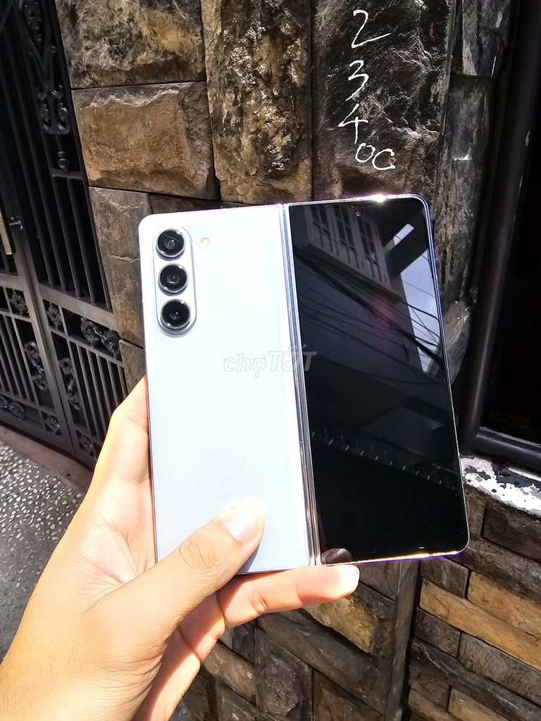 Samsung Z Fold5 12/256 Zin Đẹp Chính Hãng VN. Mua bán Điện thoại tại Thành phố Thủ Đức Tp Hồ Chí Minh được đăng bởi Hoàng hình 1