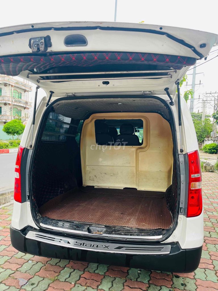 Không xài cần bán Hyundai Grand Starex H1 2011 6c. Mua bán Ô tô tại Quận 8 Tp Hồ Chí Minh được đăng bởi Chiến hình 11