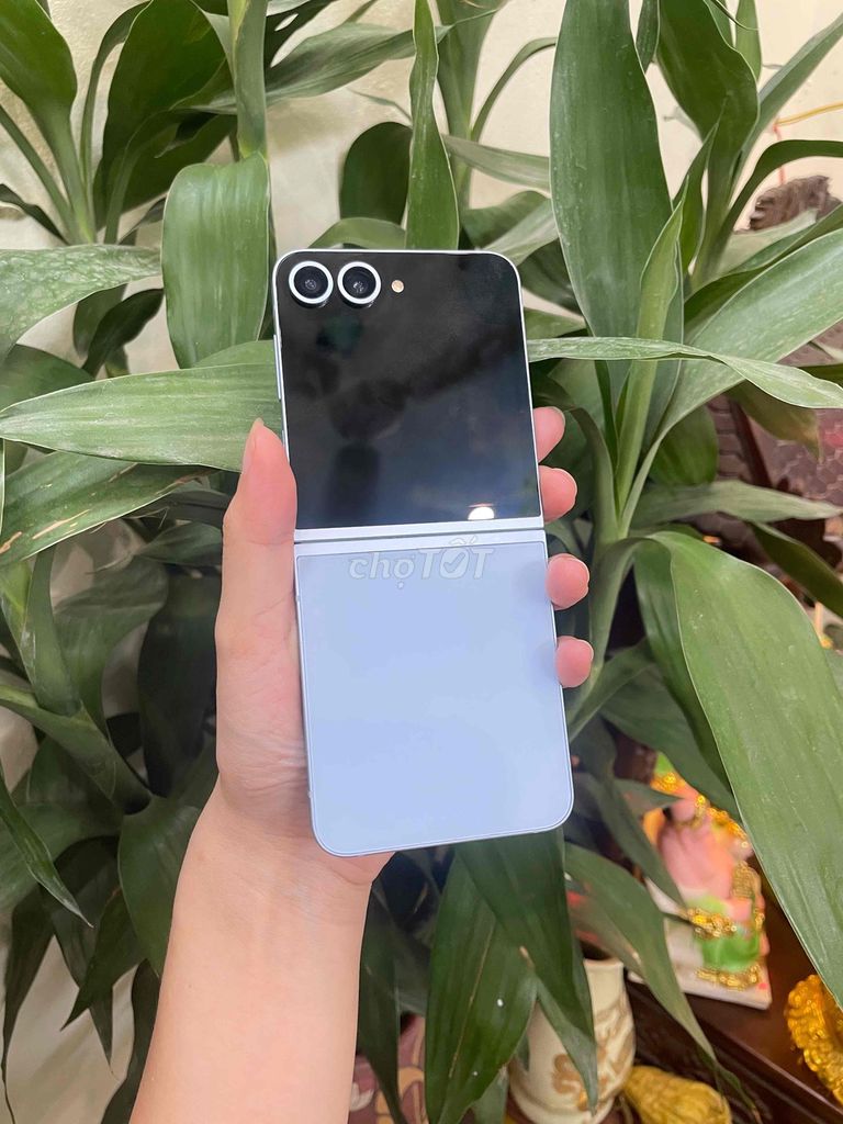 Samsung Galaxy Z Flip6 5G 2sim 12/512gb. Mua bán Điện thoại tại Quận Ba Đình Hà Nội được đăng bởi Châu hình 1