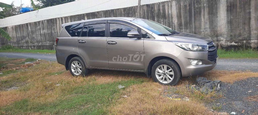 xe gia đình mình cần bán nhanh. Mua bán Ô tô tại Huyện Hóc Môn Tp Hồ Chí Minh được đăng bởi lê hình 5