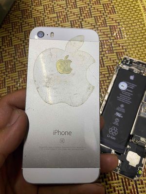ban iPhone 5SE và iphone 6s hư màn giá xác