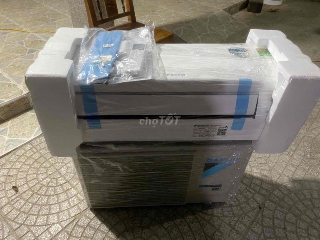Máy lạnh Daikin ATKB25YVMV 1 HP Inverter 1 chiều. Mua bán Máy lạnh, điều hoà tại Huyện Hòa Vang Đà Nẵng được đăng bởi Thắm hình 1